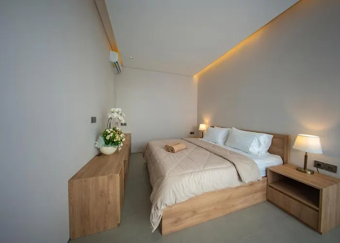 3 Bedrooms Canvas