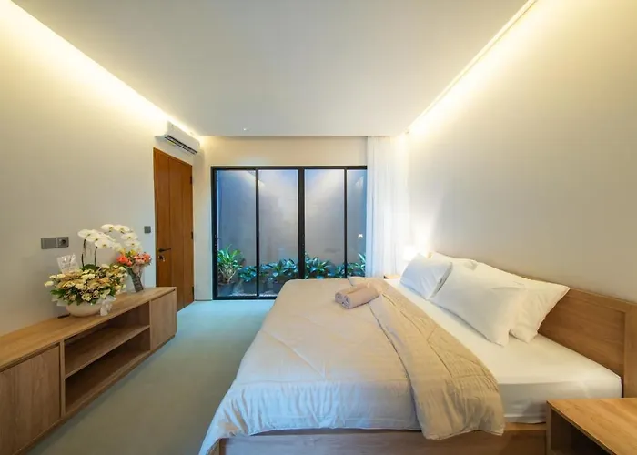 3 Bedrooms Canvas *